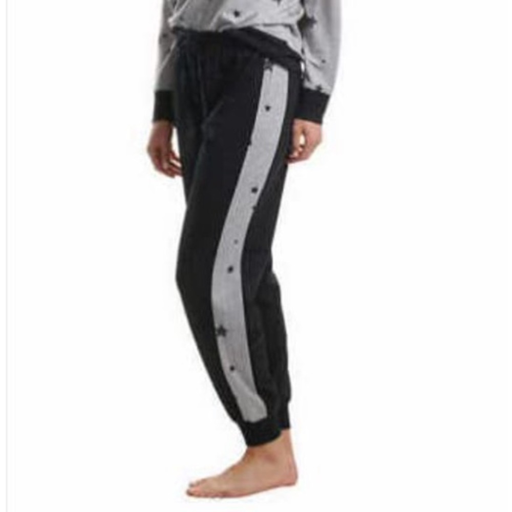 Splendid Star Print Joggers